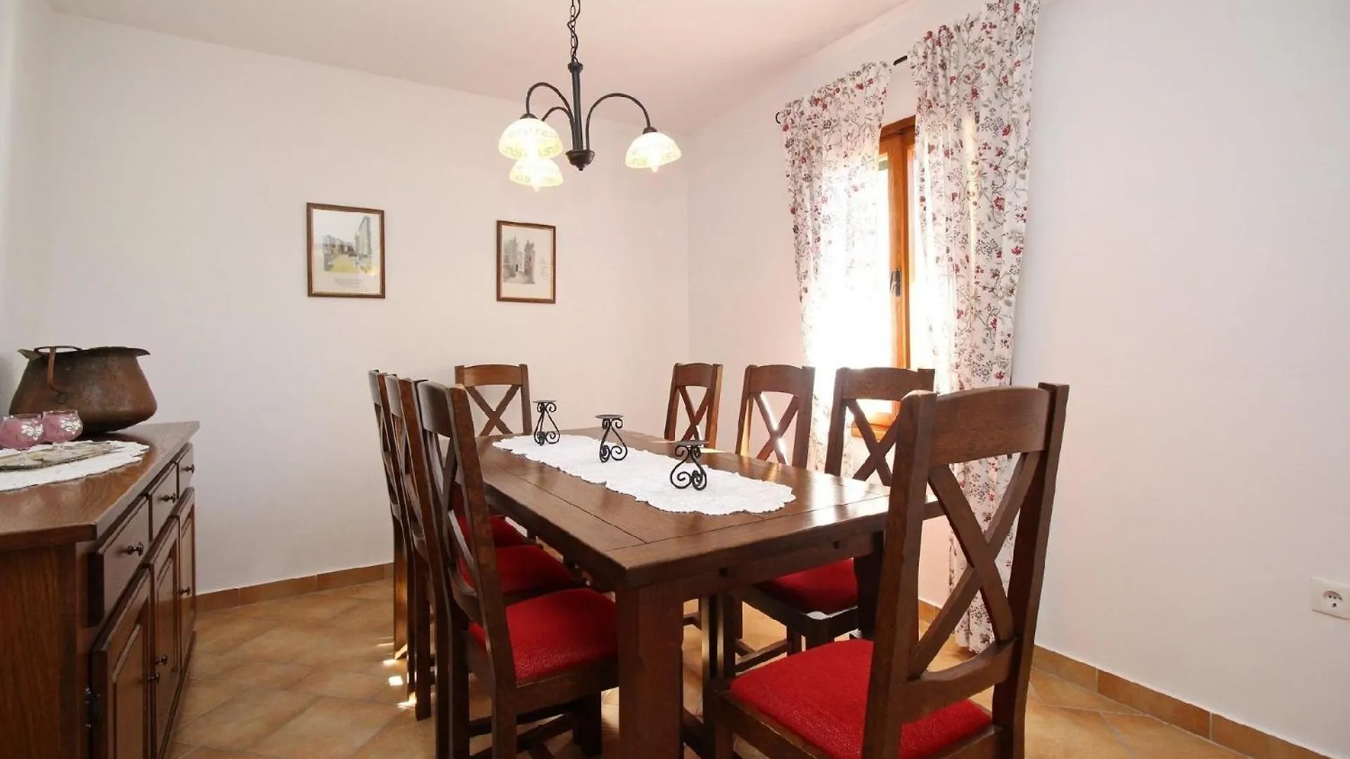 Casa de Férias Renoviertes Steinhaus Mit Garten Und Pool Ideal Fuer Ein Erholsamen Urlaub Baška